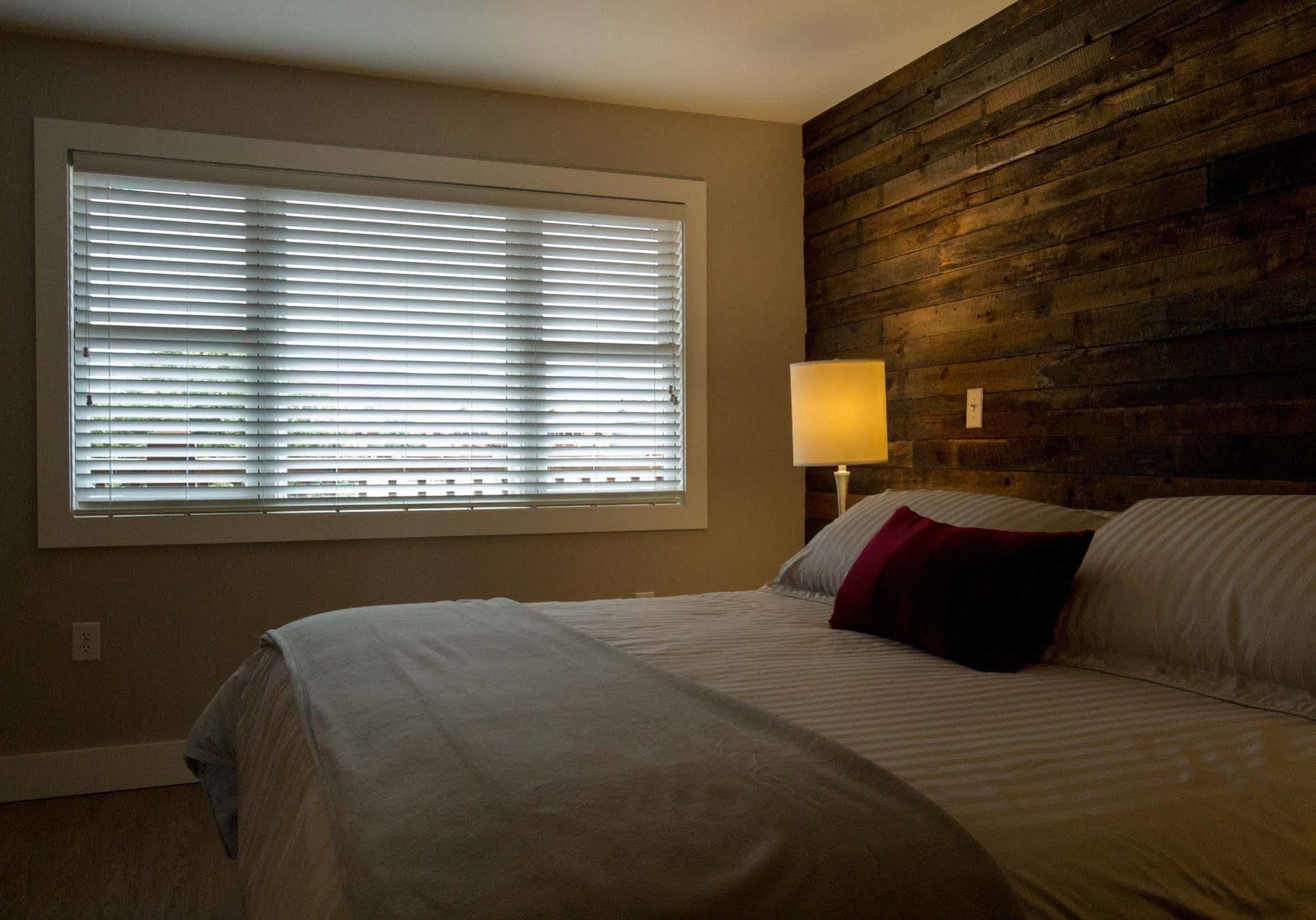 Lake Placid Inn: Residences Exterior photo